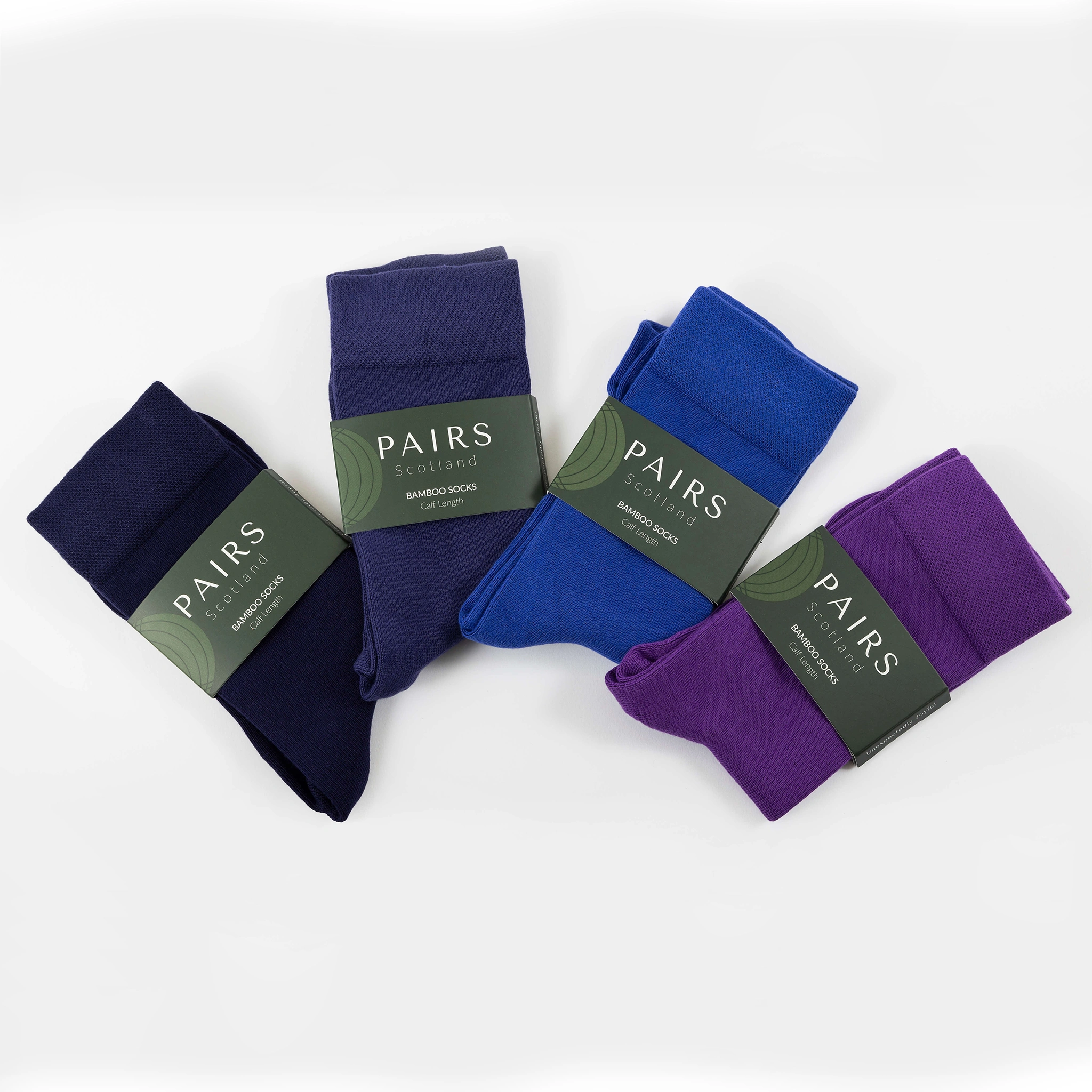 Blue Bamboo Bliss: The Perfect Gift Box for Tranquil Moments.